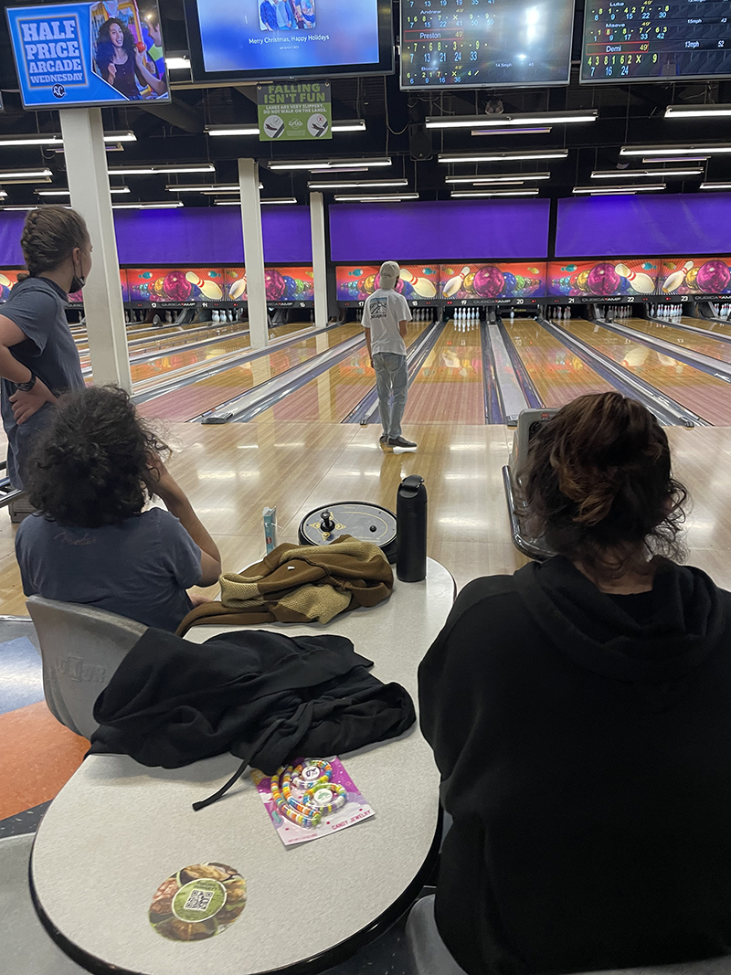 Students from WayPoint Academy's residential OCD treatment program go bowling and have an evening of fun. | WayPoint Academy, a specialized anxiety treatment center for teens and their families.